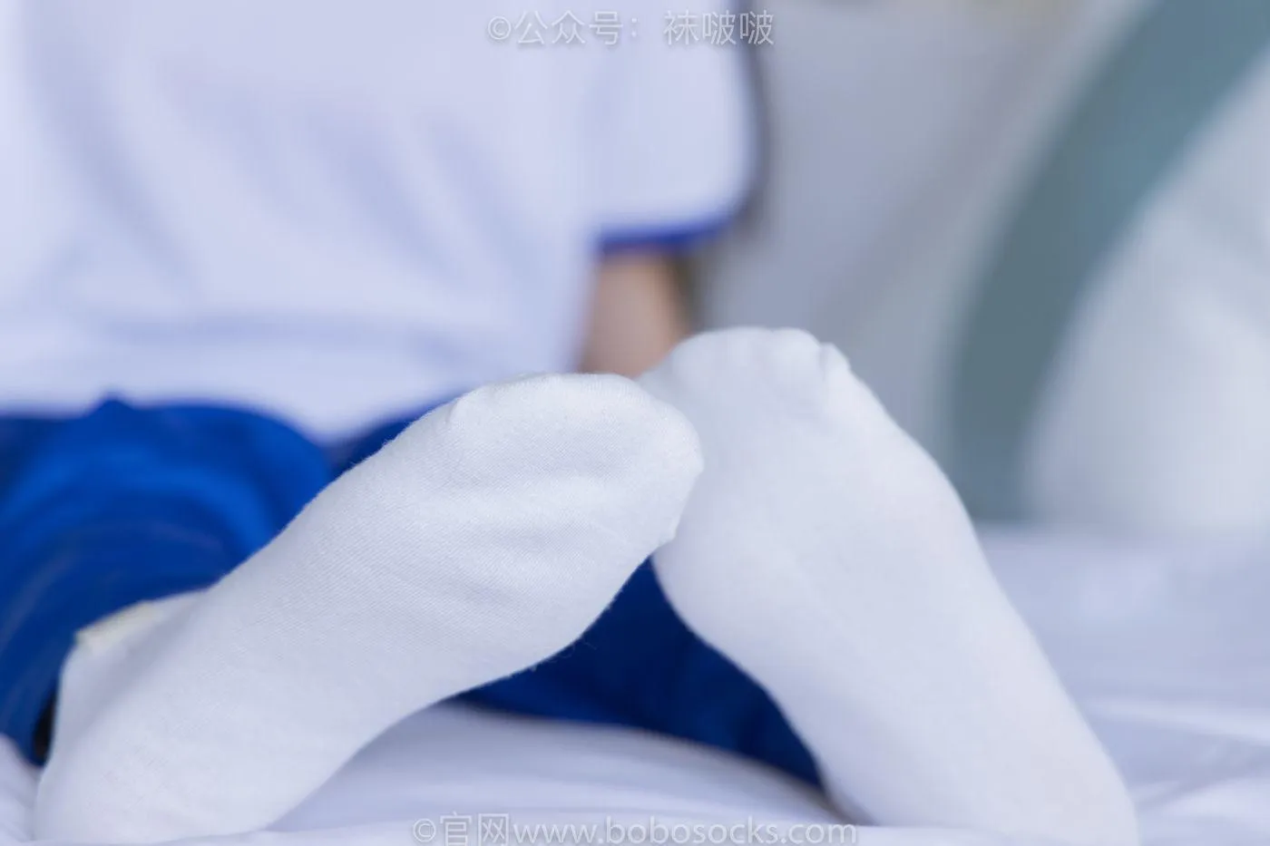 [BoBoSocks袜啵啵]NO.039 小奶熊-校服、vans帆布鞋、短白棉袜、裸足 [154P]插图